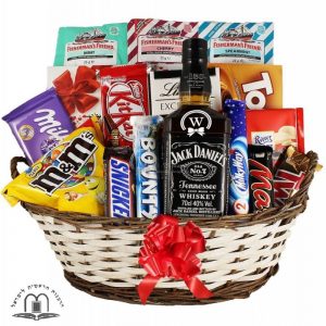 Jack and The Treats – Gift Basket Israel