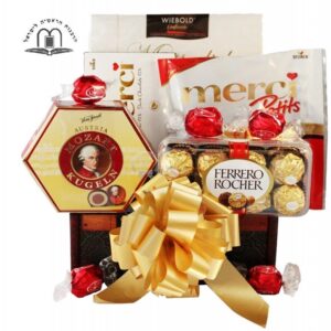 Sweet-Lover-–-Gift-Basket-Israel