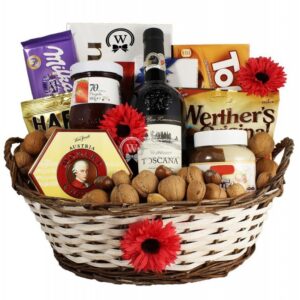 Walwater-Gift-Israel-Classic-Gift-Basket-in-Israel