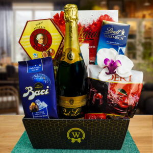 Walwater-Gift-Israel-Israeli-Classic-Gift-Basket