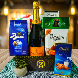 Walwater-Gift-Israel-Veuve-Clicquot-–-Champagne-Gift-Basket-Israel