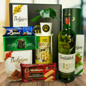 Walwater-Gift-Israel-Glenfiddich-Elegance-–-Whisky-Gift-Collection